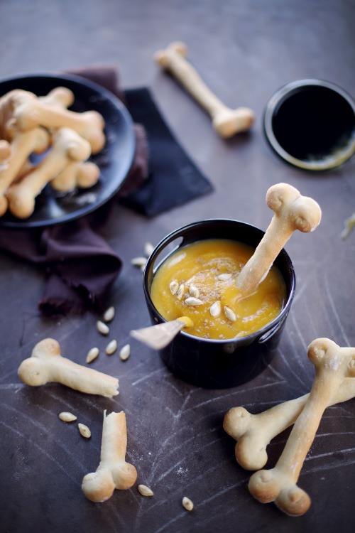 sopa-butternut-breadstick-bone10